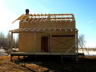 Haus nach Projekt „Sefir“, Dorf Kadnikovo: Dach