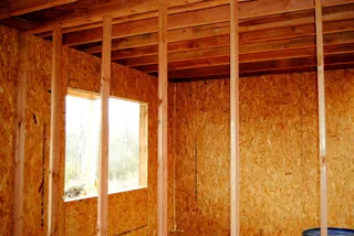 Haus nach Projekt „Metschta VB“, Dorf Ivantsevo: Wandmontage