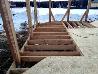 Banja, Projekt „Florida“, Dorf Balabanovo: Wandmontage