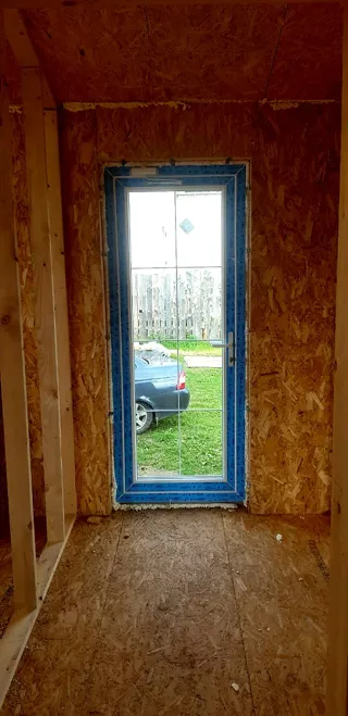 100 m² ev, “Barnhouse 76.1” projesi, Rodniki: iç bölme duvarlar
