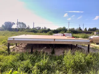 Haus nach Projekt „Alfa“, Kazan: Fundament und Grundrahmen