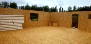 Haus nach individuellem Entwurf, Sankt-Peterburg: Wandmontage