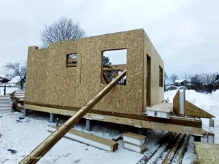 Özel projeye göre 75 m² ev, Severnyy kasabası: duvar montajı