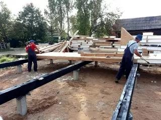 “Yesentuki 8x8” projesine göre ev, Rybinsk: temel ve alt bağlama kirişi