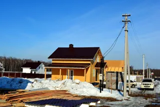 “Zefir” projesine göre ev, İvanovo bölgesi: duvar montajı