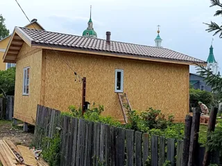 Eingeschossiges Haus nach Projekt „Wiwat“, Rostow Welikij: fertiges Haus