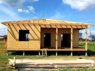 Haus nach individuellem Entwurf, Kostroma: fertiges Gebäude