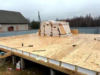 128 m² house built to a custom design, Byakovo village: SIP panel floor at level 0