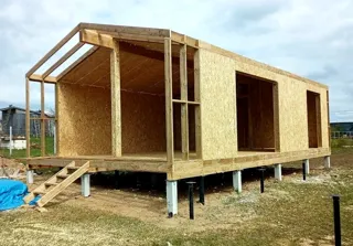 Haus nach individuellem Entwurf, Gebiet Iwanowo: Wandmontage
