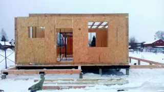 Haus nach Projekt „Dmitrowo“, Dorf Lupychevo: Wandmontage