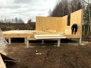 House based on the “Style 44.2.8” design, Lipovitsy village: wall assembly