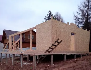 Haus 111,6 m² nach individuellem Projekt, Dorf Troitse Seltsy: Wandmontage