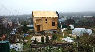Haus nach individuellem Entwurf, Gartengemeinschaft SNT „Lasarewo“: Wandmontage