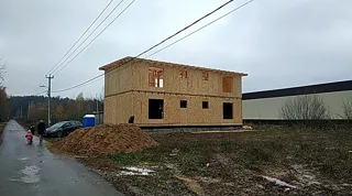 Haus nach individuellem Entwurf, Dorf Yudino: fertiges Gebäude