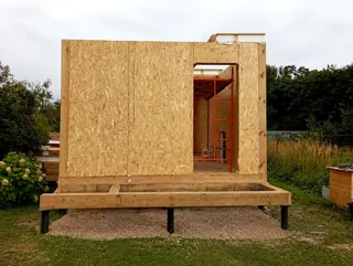 Haus nach Projekt „Kleines Ferienhaus“, Gebiet Kostroma: Wandmontage