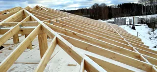 Haus 104 m² nach individuellem Projekt, Dorf Kornevo: Dach