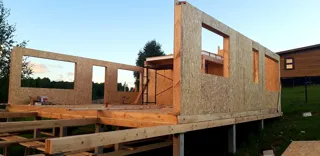 Haus 84 m², individuelles Projekt, Siedlung „Pojma Rusy“: Wandmontage