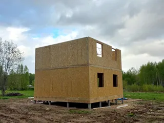 117 m² ev, “Vladimir” projesi, Serednyaya köyü: duvar montajı