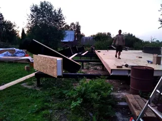 Haus nach individuellem Entwurf, Dorf Kuznetsovo: Boden aus SIP-Paneelen auf Höhe 0