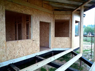 House built to a custom design, Brekhovo village: interior partitions