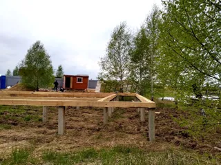 Haus nach Projekt „Mistika E“, Region Tula: Fundament und Grundrahmen