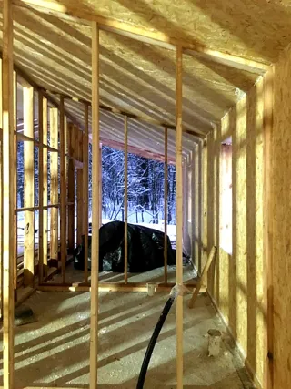 Haus nach Projekt „Barnhouse 110“, Dorf Koltushskoe: Innenwände