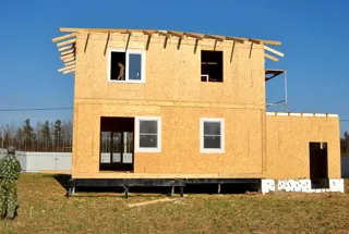Haus nach Projekt „Slawjanka mini + Garage“, Siedlung Tunoshna: Obergeschoss und Dachgeschoss
