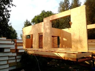 Haus nach individuellem Entwurf, Region Jaroslawl: Wandmontage