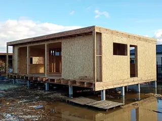 Haus nach Projekt „N4O-72“, Region Jaroslawl
