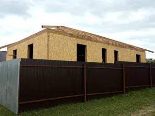 129,55 m² house built to a custom design, Kostroma Region: roofing