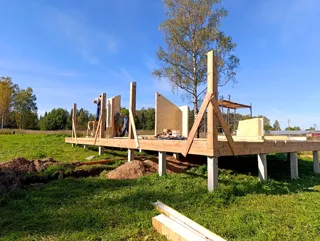 Custom-design house, Ivanovo Region: wall assembly