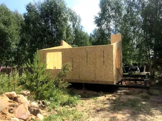 Haus nach individuellem Projekt, KP „Jaroslawskoje Wsmorje“: Wandmontage