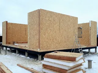 Custom-design house, Kostroma: wall assembly