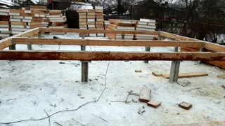 House built to a custom design, Ivanovo: foundation and sill strapping