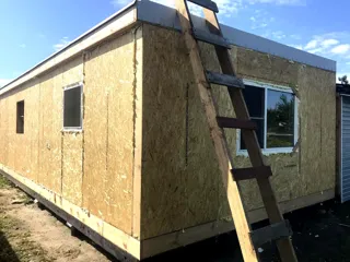 Haus nach individuellem Entwurf, Gartengemeinschaft SNT „Kljasma“: Wandmontage