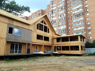 Haus nach individuellem Entwurf, Gebiet Moskau: fertiges Gebäude