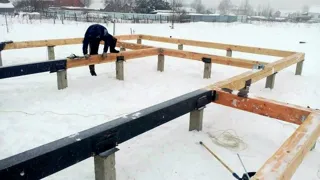 Haus nach Projekt „Dmitrowo“, Dorf Lupychevo: Fundament und Grundrahmen