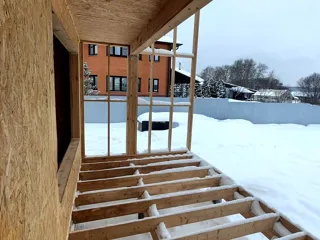 Haus 221,5 m², individuelles Projekt, Dorf Yusupovo: Terrasse und Eingangstreppe