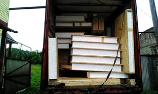 Haus nach individuellem Projekt, Kostroma: Lieferung des Hausbausatzes