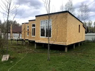 Haus nach individuellem Entwurf, Dorf Vnukovo: Wandmontage