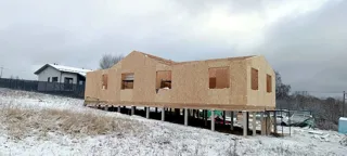 Haus nach individuellem Entwurf, Gebiet Moskau: Wandmontage