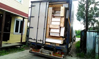 Haus nach Projekt „Jessentuki 8x8“, Siedlung Pervyy: Lieferung des Hausbausatzes