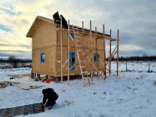“Ermak” projesine göre 103 m² ev, Zaluzhe köyü: cephe kaplaması