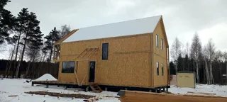Özel projeye göre 145 m² ev, Kopnino köyü: duvar montajı