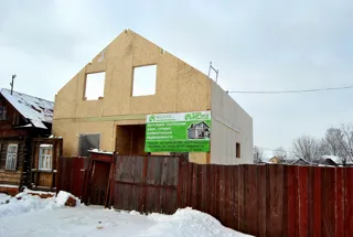 Haus nach individuellem Entwurf, Ivanovo: Wandmontage