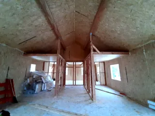 House built to a custom design, Kostroma: interior partitions