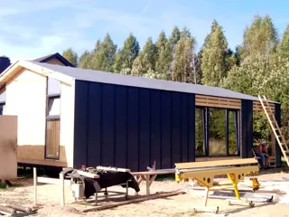 “Barnhouse 76.1” projeli ev, Yadrominskoe kasabası: cephe kaplaması