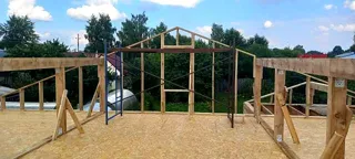 Haus 112,5 m² nach individuellem Projekt, Ivanovo: Wandmontage