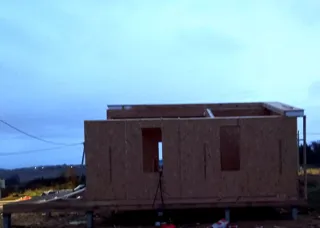 Haus 54 m² nach individuellem Projekt, Dorf Leonovo: Wandmontage
