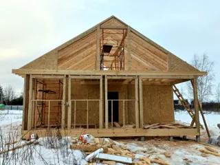 Haus 105 m² nach individuellem Projekt, Dorf Svingino: Dach